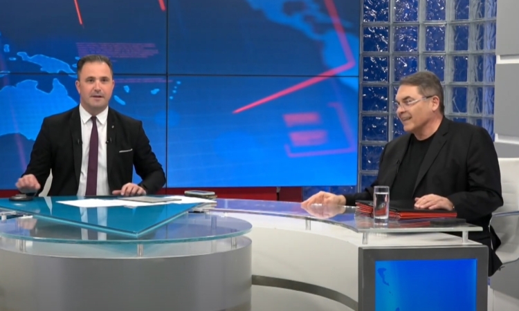Καταιγιστικός ο Δημήτρης Καμπόσος απέναντι στον Μαλτέζο: Δείτε τη συνέντευξή του στο BEST TV